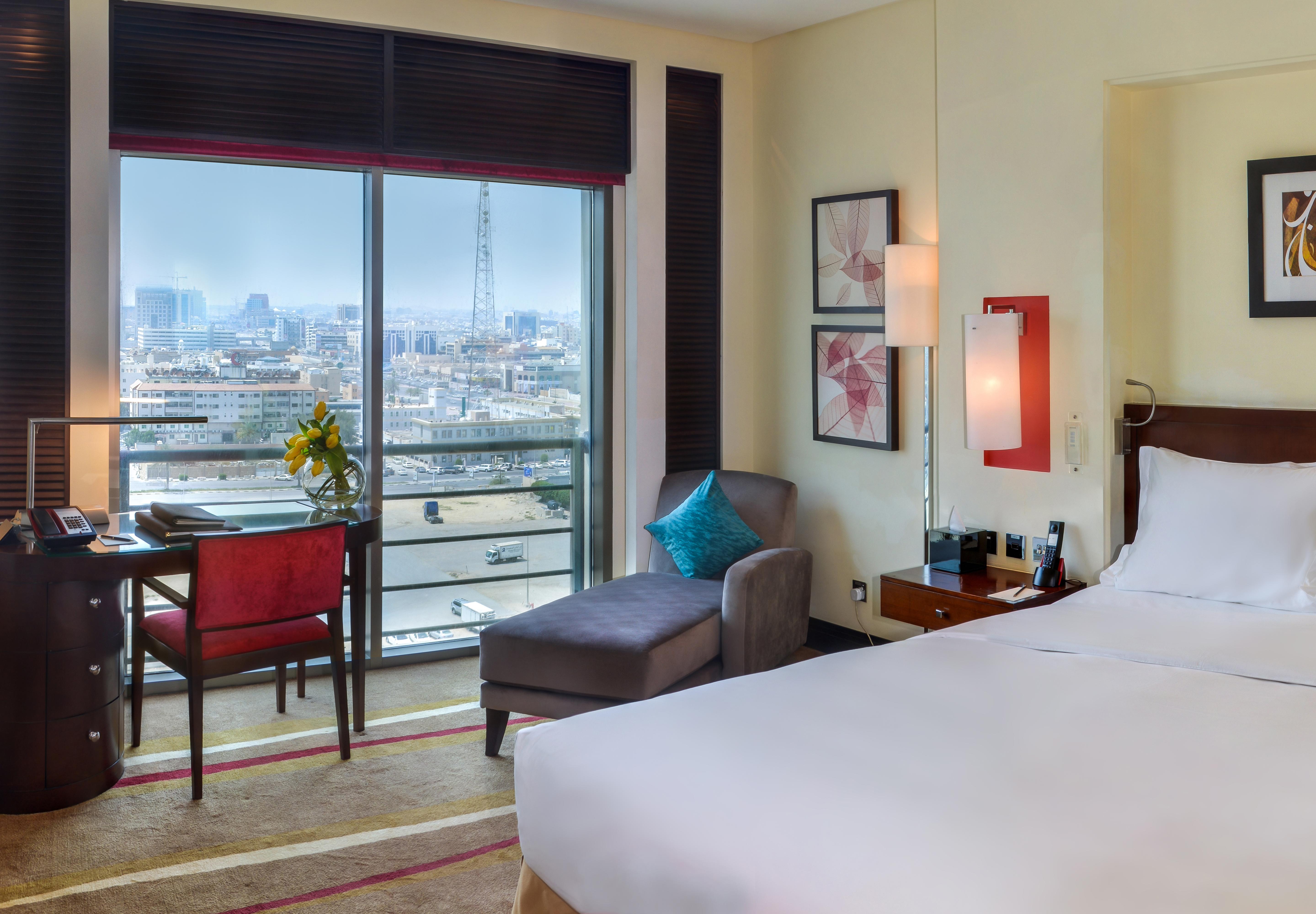 Sofitel Al Khobar The Corniche Hotel Luaran gambar A room at the hotel