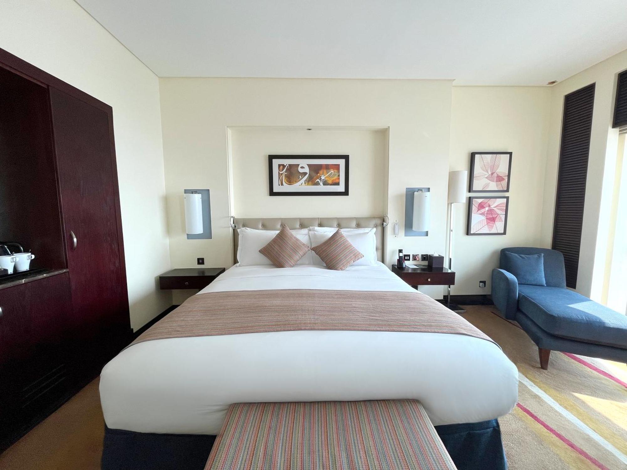 Sofitel Al Khobar The Corniche Hotel Luaran gambar A bedroom at the hotel