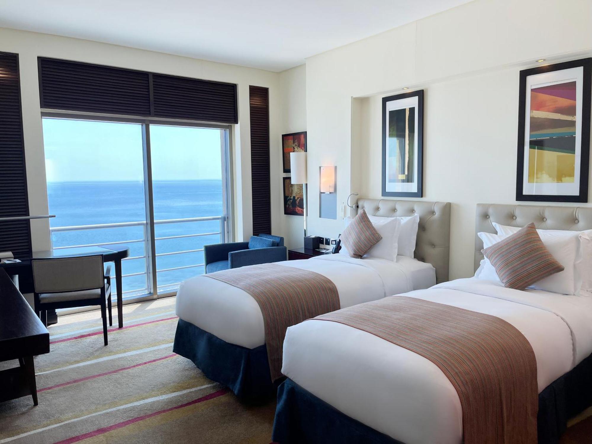Sofitel Al Khobar The Corniche Hotel Luaran gambar Deluxe room